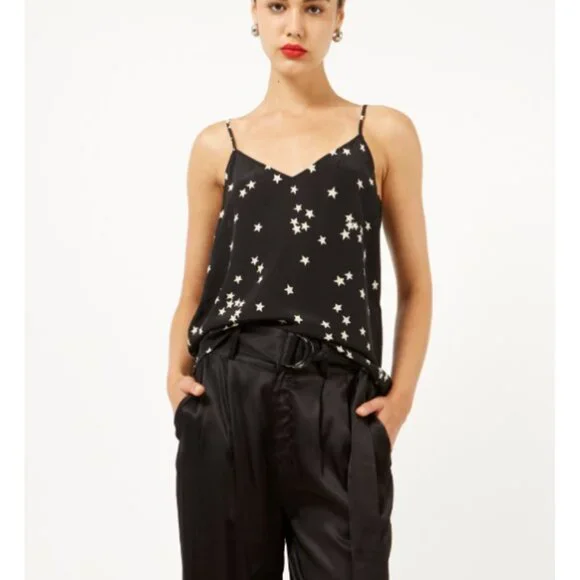 NWT Equipment Femme Layla Silk Cami Black Celestial Star Print XS CASUAL CITY - Picture 1 of 4
